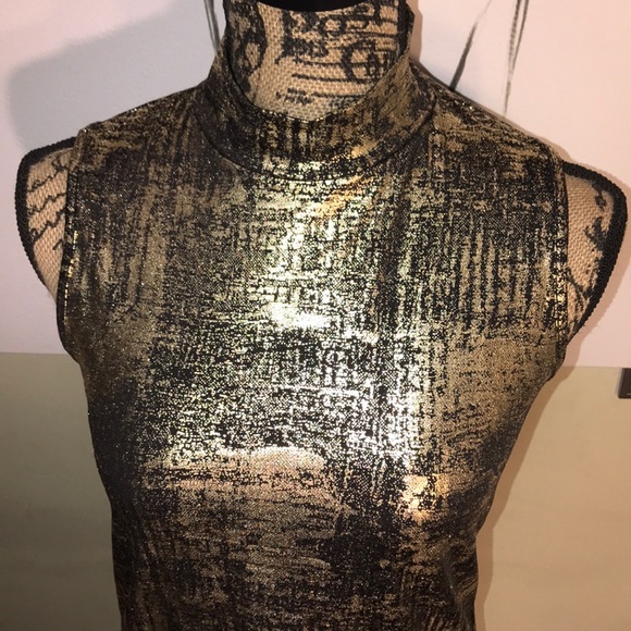 🆕Espresso Sleeveless Top - Picture 2 of 8